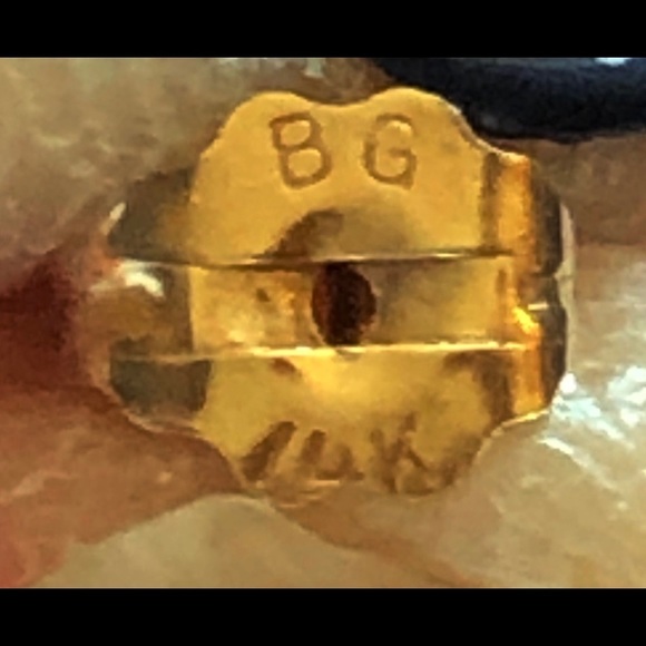 14KT GOLD & GENUINE ROUND OPAL YOUTH GIRLS  EARRINGS - Picture 9 of 15